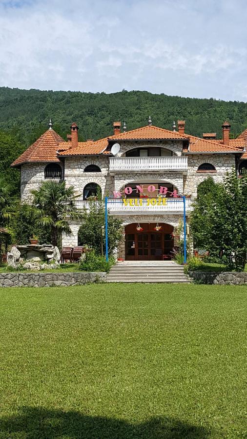 Hotel Bungalo Buzet Esterno foto
